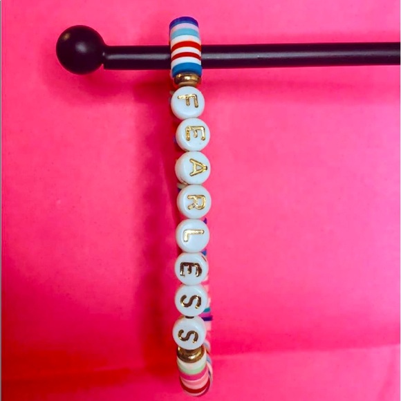 Aesthetic “fearless” colorful clay bead bracelet - Picture 2 of 5
